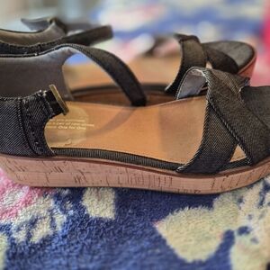 Stylish Black Women's Sandals